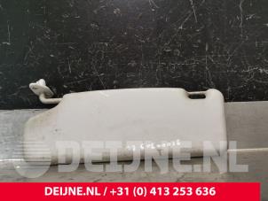 Begagnade Solskydd Volvo V40 (VW) 2.0 16V Turbo Pris € 10,00 Marginaltabell erbjuds av van Deijne Onderdelen Uden B.V.