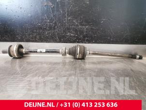 Begagnade Drivaxel, höger bak Volvo XC90 II 2.0 T8 16V Twin Engine AWD Pris € 350,00 Marginaltabell erbjuds av van Deijne Onderdelen Uden B.V.