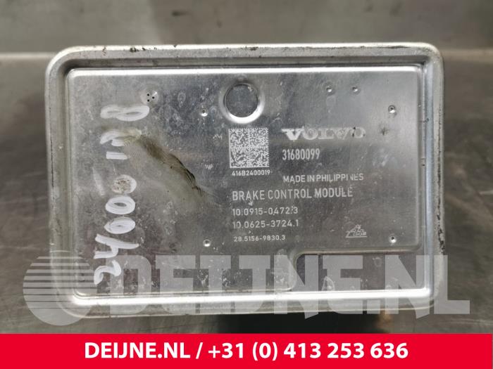 ABS-pump från en Volvo XC90 II 2.0 T8 16V Twin Engine AWD 2017