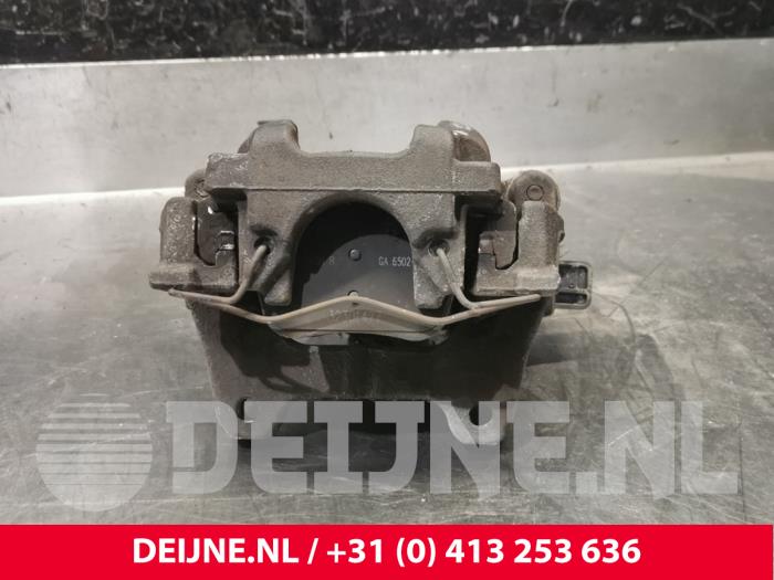 Bakre bromsok, höger från en Volvo XC90 II 2.0 T8 16V Twin Engine AWD 2017