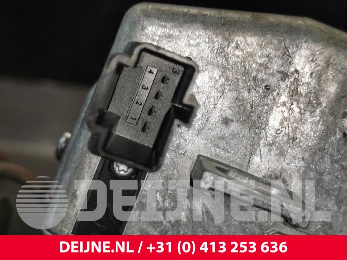 Rattstångshölje från en Volvo XC90 II 2.0 T8 16V Twin Engine AWD 2017