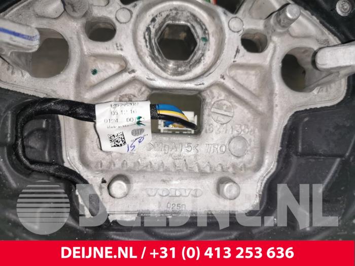 Ratt från en Volvo XC90 II 2.0 T8 16V Twin Engine AWD 2017