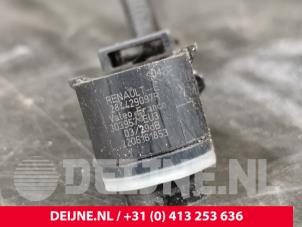 Begagnade PDC-kablage Opel Vivaro 1.6 CDTI BiTurbo 140 Pris € 48,40 Inklusive moms erbjuds av van Deijne Onderdelen Uden B.V.