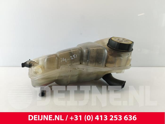Expansion vessel Volvo V40 1.6 D2 - 31338764