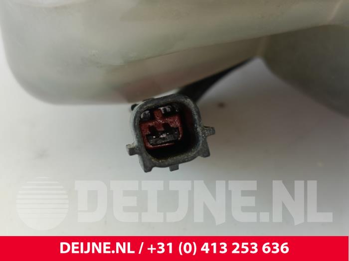 Expansion vessel Volvo V40 1.6 D2 - 31338764
