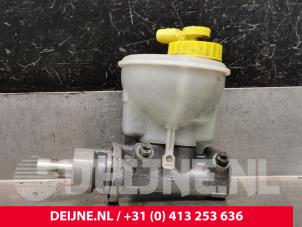 Begagnade Huvudcylinder Volkswagen Caddy II (9K9A) 1.9 SDI Pris € 42,35 Inklusive moms erbjuds av van Deijne Onderdelen Uden B.V.