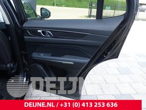 Begagnade Dörrmekanism, 4-dörrars, höger bak Lynk &amp; Co 01 1.5 PHEV Pris € 96,80 Inklusive moms erbjuds av van Deijne Onderdelen Uden B.V.
