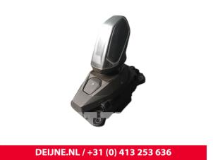Begagnade Växelspak Lynk &amp; Co 01 1.5 PHEV Pris € 72,60 Inklusive moms erbjuds av van Deijne Onderdelen Uden B.V.