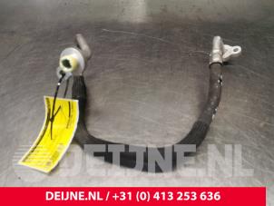 Begagnade Luftkonditioneringsledning Volvo XC90 II 2.0 T8 16V Twin Engine AWD Pris € 50,00 Marginaltabell erbjuds av van Deijne Onderdelen Uden B.V.