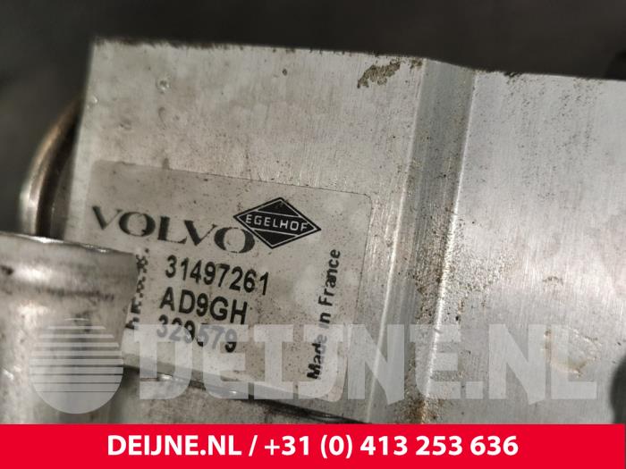 Värmeväxlare från en Volvo XC90 II 2.0 T8 16V Twin Engine AWD 2017