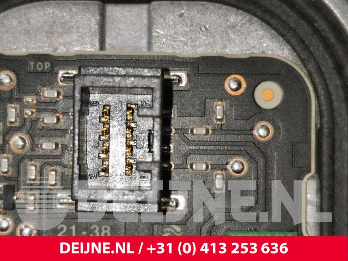 Dagsljus, LED-modul från en Volvo XC90 II 2.0 T8 16V Twin Engine AWD 2017