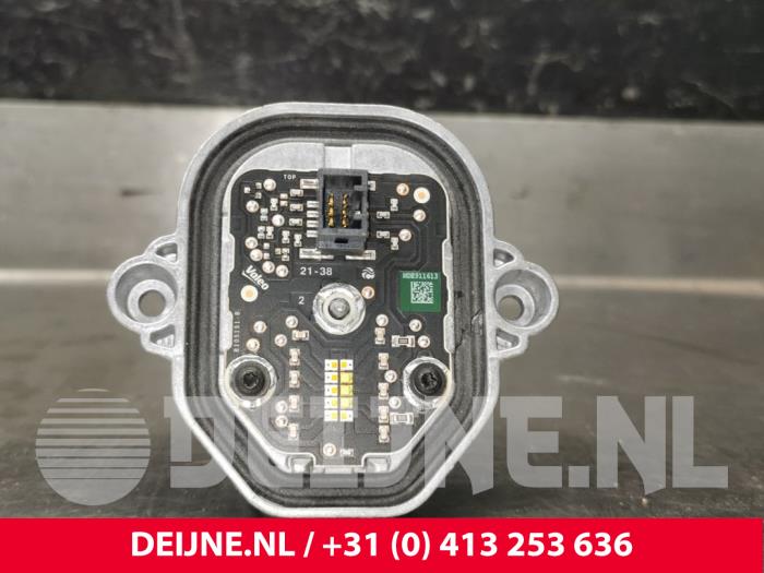 Dagsljus, LED-modul från en Volvo XC90 II 2.0 T8 16V Twin Engine AWD 2017