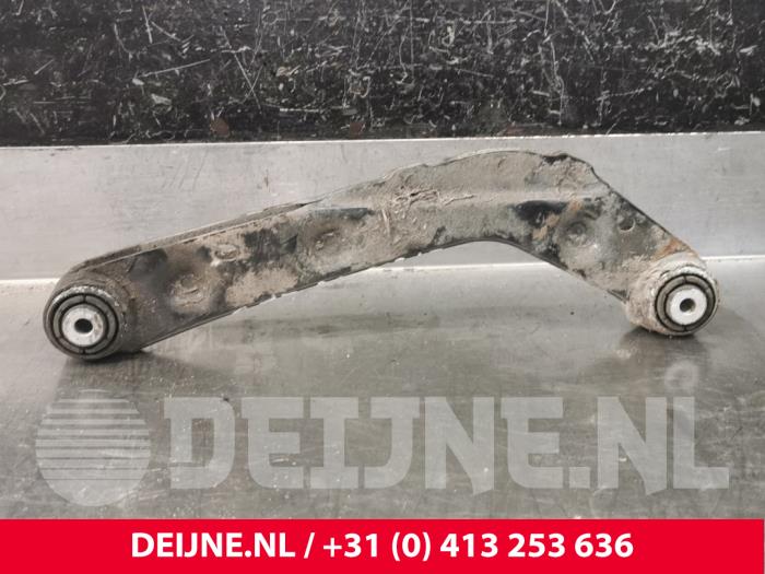 Bakre övre gaffelben, vänster från en Volvo XC90 II 2.0 T8 16V Twin Engine AWD 2017