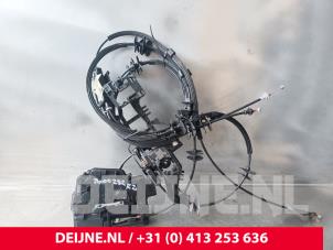 Begagnade Låsmekanism, skjutdörr, höger Ford Transit Custom 2.0 TDCi 16V Eco Blue 105 Pris € 102,85 Inklusive moms erbjuds av van Deijne Onderdelen Uden B.V.