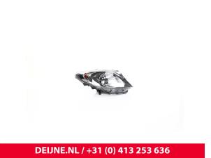 Nowe Reflektor prawy Mercedes Citan Cena € 215,38 Z VAT oferowane przez van Deijne Onderdelen Uden B.V.