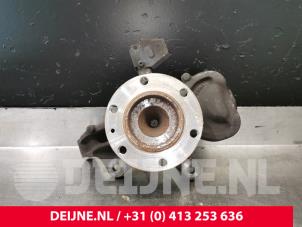 Begagnade Spindel, höger fram Mercedes Sprinter Tourer 3,5t (907.7) 311 CDI 2.0 D RWD Pris € 211,75 Inklusive moms erbjuds av van Deijne Onderdelen Uden B.V.