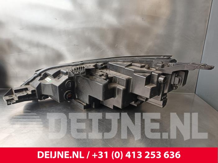 Strålkastare, höger från en BYD Atto 3 60kWh 2023