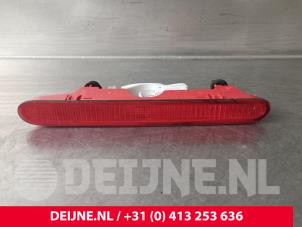 Gebruikte Extra Remlicht midden Toyota ProAce City 1.2 VVT-i 110 Prijs € 24,20 Inclusief btw aangeboden door van Deijne Onderdelen Uden B.V.