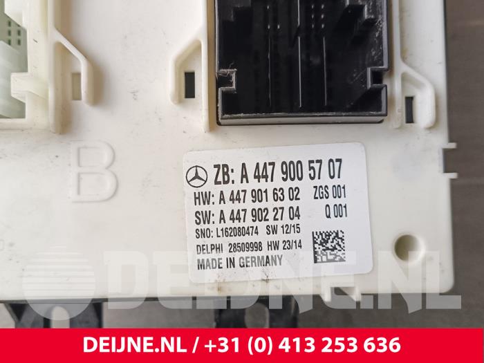Dator , karosskontroll (BCM) från en Mercedes-Benz Vito (447.6) 1.6 109 CDI 16V 2018