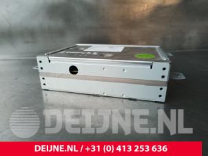 Begagnade Radio Lynk &amp; Co 01 1.5 PHEV Pris € 302,50 Inklusive moms erbjuds av van Deijne Onderdelen Uden B.V.