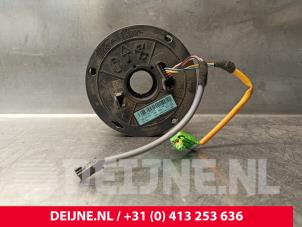Begagnade Klockfjäder, airbag Mercedes Sprinter 3,5t (907.6/910.6) 316 CDI 2.1 D RWD Pris € 42,35 Inklusive moms erbjuds av van Deijne Onderdelen Uden B.V.
