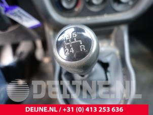 Gebruikte Versnellingspook Fiat Doblo Cargo (263) 1.4 16V Prijs € 96,80 Inclusief btw aangeboden door van Deijne Onderdelen Uden B.V.