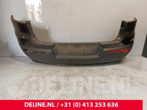 Begagnade Bakre stötfångare Volvo C40 Recharge (XK) Recharge Twin 78 kWh Pris € 726,00 Inklusive moms erbjuds av van Deijne Onderdelen Uden B.V.