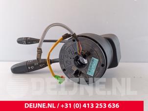 Gebruikte Combischakelaar Stuurkolom Volkswagen Crafter 2.0 TDI 16V Prijs € 90,75 Inclusief btw aangeboden door van Deijne Onderdelen Uden B.V.