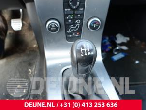 Begagnade Växelspak Volvo V50 (MW) 1.6 D 16V Pris på förfrågan erbjuds av van Deijne Onderdelen Uden B.V.
