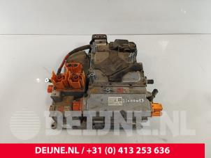 Begagnade Inverterare Porsche Taycan (Y1A) 4S Pris € 1.089,00 Inklusive moms erbjuds av van Deijne Onderdelen Uden B.V.