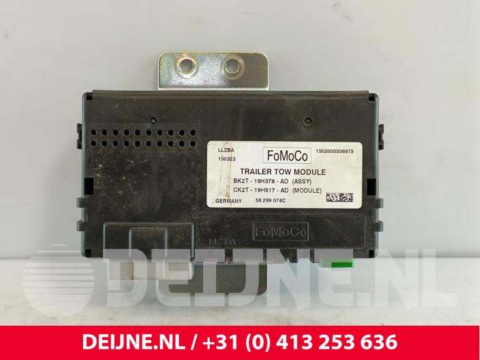 Dragkroksmodul från en Ford Transit 2.2 TDCi 16V 2015