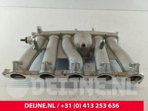 Begagnade Insugsrör Volvo C70 (NC) 2.0 T 20V Pris € 45,00 Marginaltabell erbjuds av van Deijne Onderdelen Uden B.V.