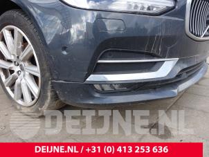 Gebruikte Voorbumper Volvo V90 II (PW) 2.0 D4 16V Prijs € 1.250,00 Margeregeling aangeboden door van Deijne Onderdelen Uden B.V.
