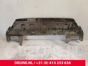 Gebruikte Motor Beschermplaat Peugeot Partner (EF/EU) e-Partner 50 kWh Prijs € 48,40 Inclusief btw aangeboden door van Deijne Onderdelen Uden B.V.