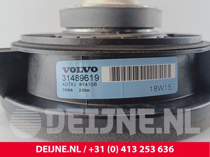 Högtalare från en Volvo V40 (MV) 2.0 T3 16V 2018