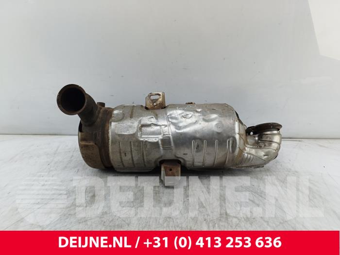 Katalytisk avgasrenare från en Opel Combo Cargo 1.5 CDTI 75 2020