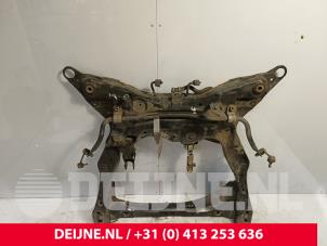 Gebruikte Subframe Volvo XC90 II 2.0 T8 16V Twin Engine AWD Prijs € 400,00 Margeregeling aangeboden door van Deijne Onderdelen Uden B.V.