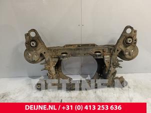 Gebruikte Subframe Volvo XC90 II 2.0 T8 16V Twin Engine AWD Prijs € 500,00 Margeregeling aangeboden door van Deijne Onderdelen Uden B.V.