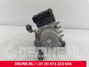 Gebruikte ABS Pomp Volvo XC90 II 2.0 T8 16V Twin Engine AWD Prijs € 390,00 Margeregeling aangeboden door van Deijne Onderdelen Uden B.V.