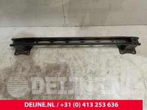 Gebruikte Bumperframe achter Ford Transit Custom 2.0 EcoBlue 110 Prijs € 133,10 Inclusief btw aangeboden door van Deijne Onderdelen Uden B.V.