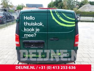 Używane Tylne drzwi samochodu dostawczego Mercedes eVito (447.6) 90 kWh Cena na żądanie oferowane przez van Deijne Onderdelen Uden B.V.
