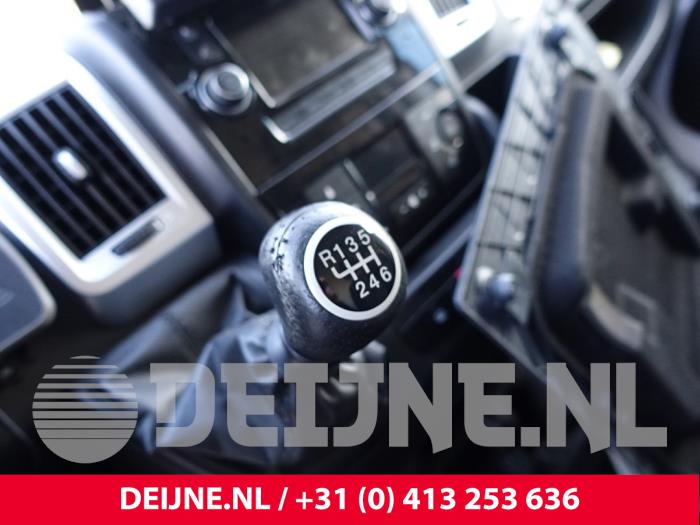 Växelspak från en Fiat Ducato (250) 2.3 D 130 Multijet 2019