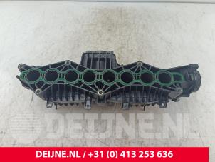 Gebruikte Inlaatspruitstuk Volvo XC90 II 2.0 T8 16V Twin Engine AWD Prijs € 140,00 Margeregeling aangeboden door van Deijne Onderdelen Uden B.V.