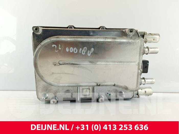 On-board laddare från en Volvo XC90 II 2.0 T8 16V Twin Engine AWD 2017