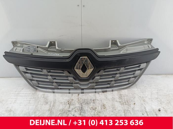 Grill från en Renault Master III (FV) 2.3 dCi 125 16V FWD 2015