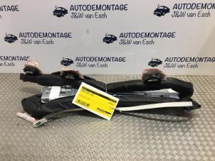 Begagnade Takgardinairbag, vänster Ford Fiesta 6 (JA8) 1.0 EcoBoost 12V 100 Pris € 72,60 Inklusive moms erbjuds av Autodemontage J&W van Esch