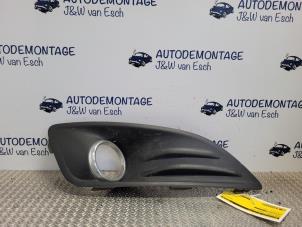 Gebruikte Bumperdeel rechts-voor Ford Fiesta 6 (JA8) 1.0 EcoBoost 12V 125 Prijs € 12,10 Inclusief btw aangeboden door Autodemontage J&W van Esch