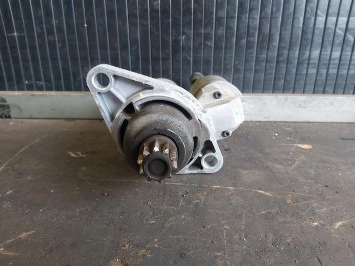 Startmotor från en Volkswagen Golf VI Variant (AJ5/1KA) 1.4 TSI 122 16V 2010