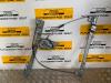 Renault Kangoo Express (FW) 1.5 dCi 90 FAP Mechanizm szyby prawej przedniej wersja 2-drzwiowa