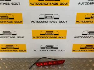 Używane Dodatkowe swiatlo stopu srodek Toyota Aygo (B40) Cena € 59,99 Procedura marży oferowane przez Autodemontage Gout